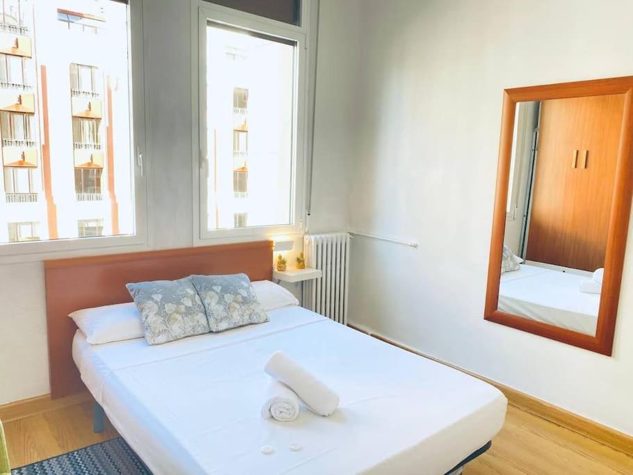 Apartamento En Gran Via De Madrid 45 4 Esterno foto