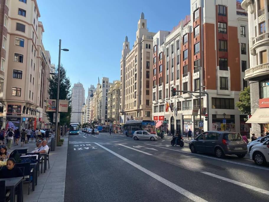 Apartamento En Gran Via De Madrid 45 4 Esterno foto